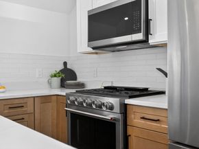 14 Hamlet C, Somerville MA 02143