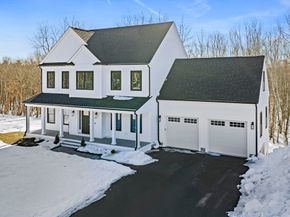 19 Caleb Drive, Middleboro MA 02346