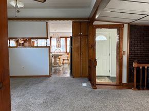261 Newbury 17A, Peabody MA 01960