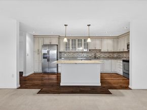 64 Broad Reach 107, Weymouth MA 02191