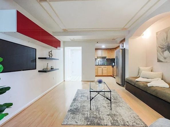 10 Rogers St 703, Cambridge MA 02142