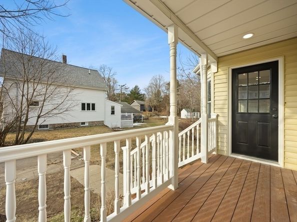 120 Temple St, Abington MA 02351