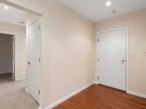 770 Salisbury St 517, Worcester MA 01609