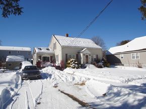 20 Brightwood Ave, Worcester MA 01604