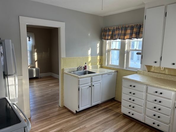 131 Neponset St, Norwood MA 02062