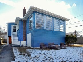 40 Central Ave, Hull MA 02045