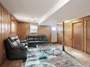 40 Central Ave, Hull MA 02045