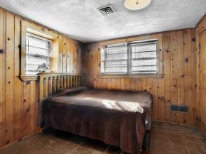 40 Central Ave, Hull MA 02045