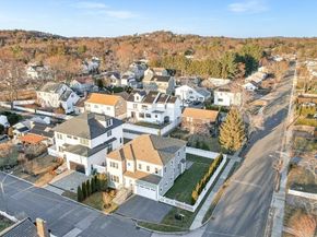 25 Cavanaugh Path, Newton MA 02459