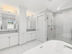 25 Cavanaugh Path, Newton MA 02459