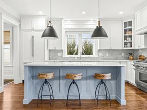 25 Cavanaugh Path, Newton MA 02459