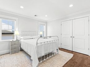 25 Cavanaugh Path, Newton MA 02459