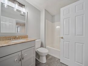 20 Mid Iron Dr 20, North Reading MA 01864