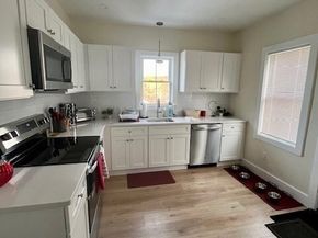 129 Court St, Plymouth MA 02360