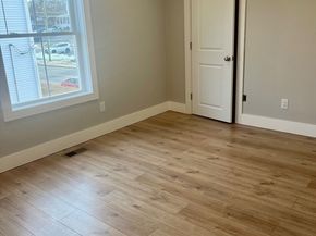 129 Court St, Plymouth MA 02360