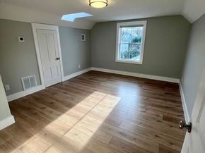 129 Court St, Plymouth MA 02360