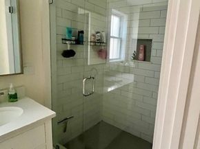 129 Court St, Plymouth MA 02360