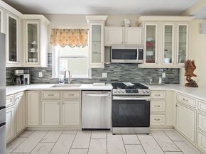 40 Buffum 1, Salem MA 01970