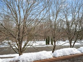 12 Village Green 12, Millbury MA 01527