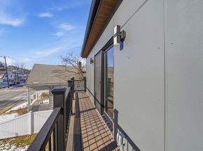 179 Lake St, Waltham MA 02451