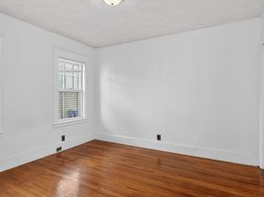 68 Hamlet 68, Arlington MA 02474