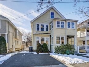 68 Hamlet 68, Arlington MA 02474