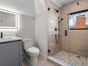 116 Thorndike St 2, Brookline MA 02446