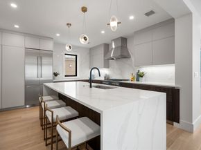 116 Thorndike St 2, Brookline MA 02446