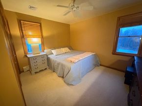 94 E Charlton Rd, Spencer MA 01562