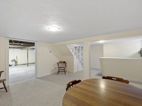 18 Frank St, Chelmsford MA 01863