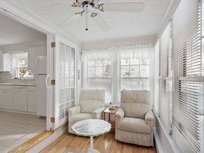 18 Frank St, Chelmsford MA 01863