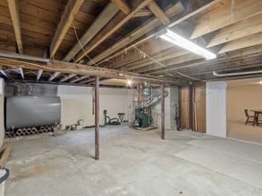 18 Frank St, Chelmsford MA 01863