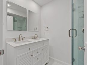 55 Mansfield St A, Gloucester MA 01930