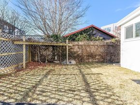 55 Mansfield St A, Gloucester MA 01930