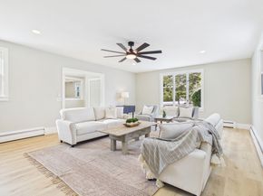 3 Rock St, Mattapoisett MA 02739