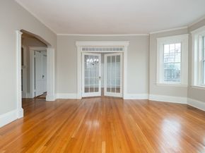 21 Green St 3, Brookline MA 02446