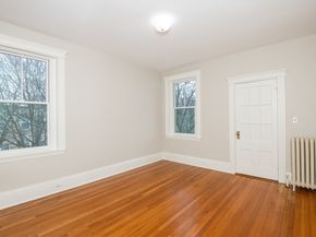 21 Green St 3, Brookline MA 02446