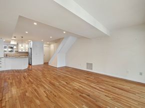 55 Brackett Pl B, Marblehead MA 01945