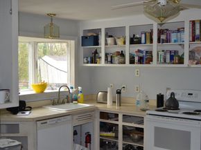 34 Bruce Ave, Shrewsbury MA 01545