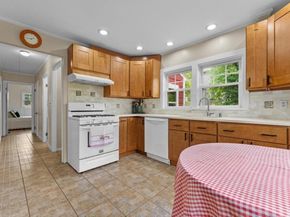 290 East Street, Westwood MA 02090