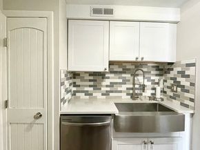 502 Oak St 12, Brockton MA 02301