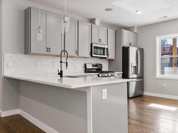 10 Ruthven Park 2, Boston MA 02121