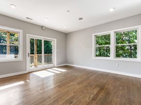 10 Ruthven Park 2, Boston MA 02121