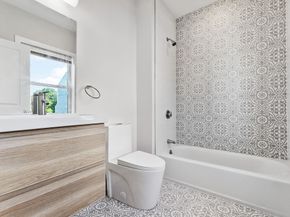 10 Ruthven Park 2, Boston MA 02121