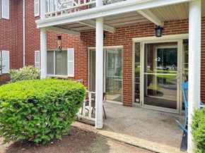 42 Bayberry Dr 1, Sharon MA 02067