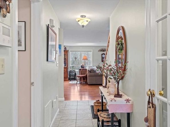 25 Green Briar Rd 25, Fitchburg MA 01420