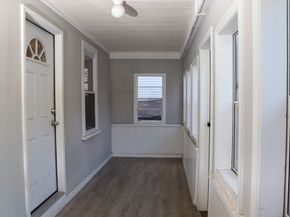 35 Pearl St, Fitchburg MA 01420