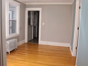 35 Pearl St, Fitchburg MA 01420