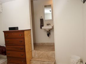 35 Pearl St, Fitchburg MA 01420