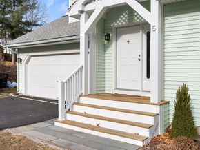 5 Lanes End, Natick MA 01760